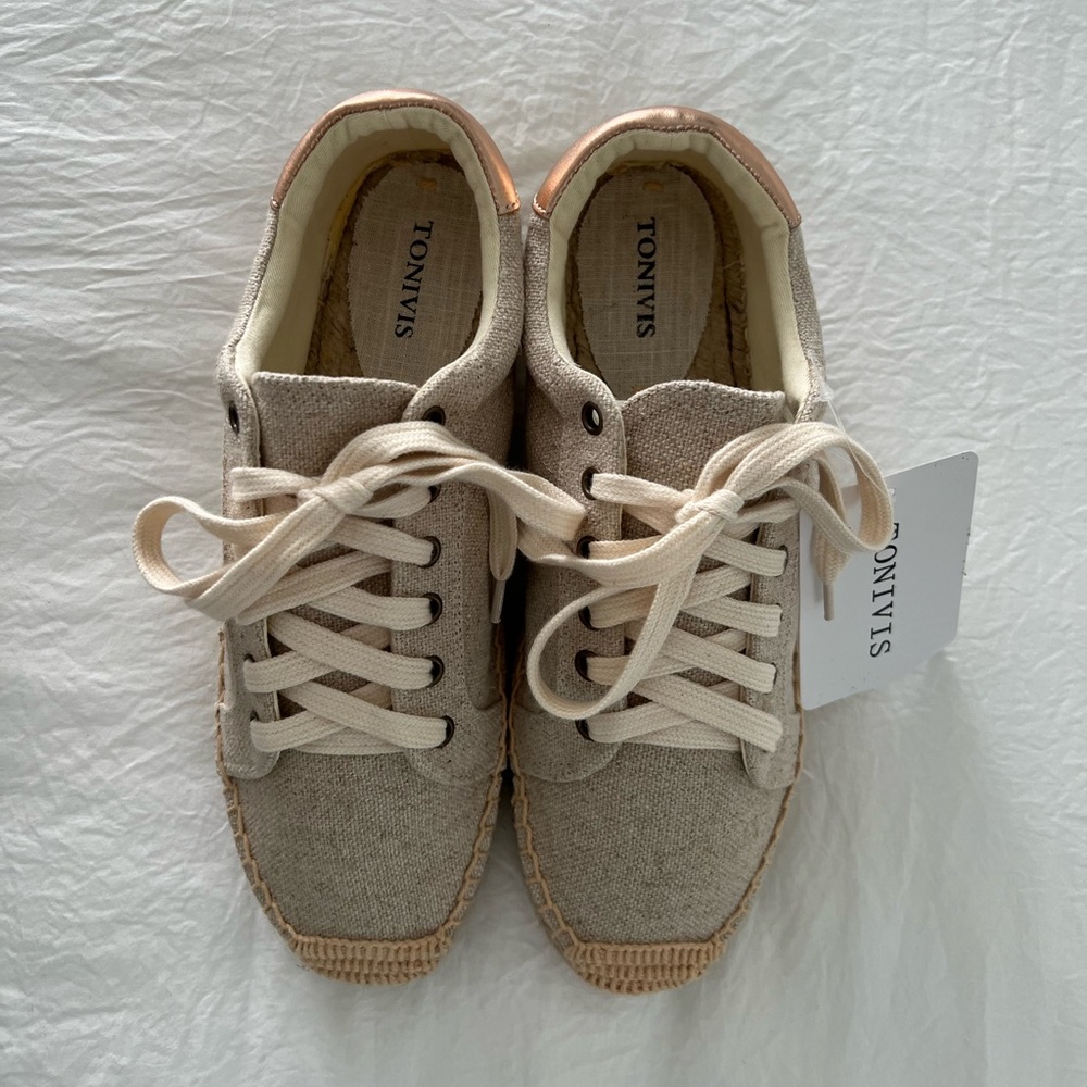 Espadrilles - Picture 4 of 9